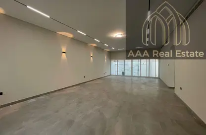 Villa - 5 Bedrooms - 6 Bathrooms for rent in Jumeirah 3 Villas - Jumeirah 3 - Jumeirah - Dubai