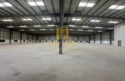 Warehouse - Studio - 5 Bathrooms for rent in Dubai Investment Park 1 (DIP 1) - Dubai Investment Park (DIP) - Dubai