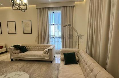 Villa - 5 Bedrooms - 7+ Bathrooms for rent in Al Aweer 1 - Al Aweer - Dubai Villa - 5 Bedrooms - 7+ Bathrooms for rent in Al Aweer 1 - Al Aweer - Dubai