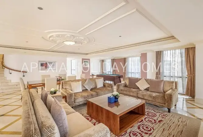 102422460 - Property Image 3