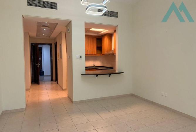Studio for Sale | Prime Location | Spacious
