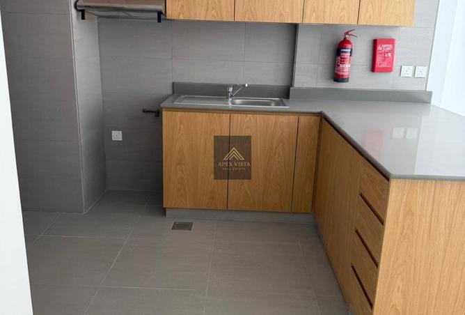 88755373 - Property Image 3