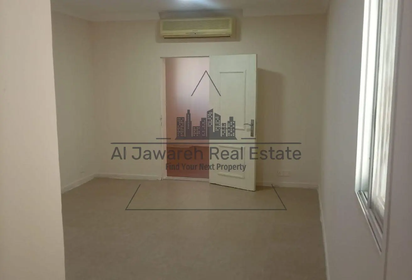 163692655 - Property Main Image