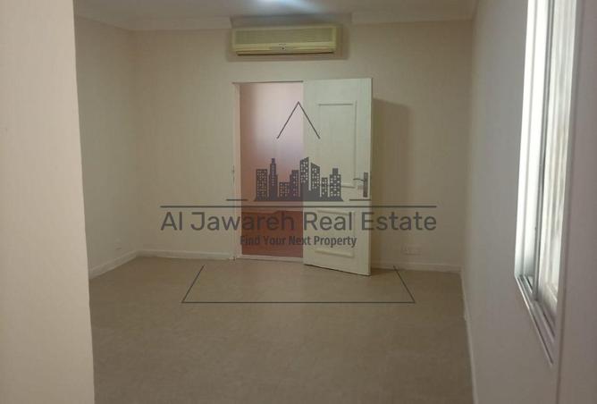 Arabic-style house, one bedroom, living room,