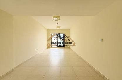 Apartment - 3 - 5 for rent in Al Waleed Garden 1 - Al Waleed Garden - Al Jaddaf - Dubai