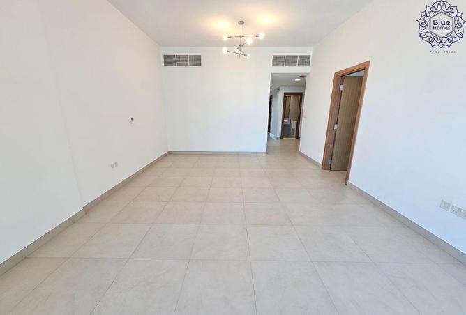 73111331 - Property Image 3