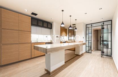 Apartment - 3 Bedrooms - 4 Bathrooms for sale in Murjan 6 - Murjan - Jumeirah Beach Residence - Dubai