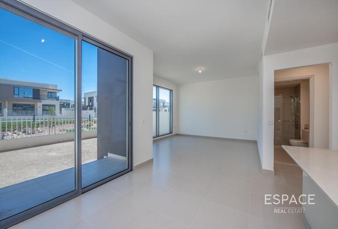 67450855 - صورة العقار 2