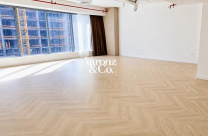 Office Space - Studio - 1 Bathroom for rent in Bayswater - Business Bay - Dubai
