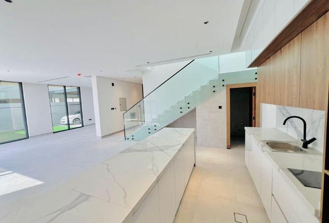 73850240 - Property Image 2