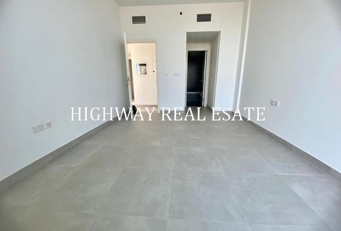 122477409 - Property Main Image