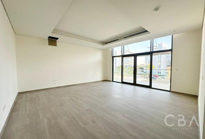 77385842 - Property Image 3