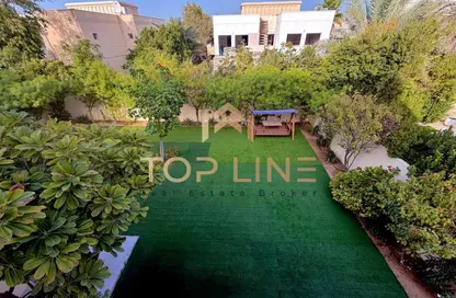 Villa - 4 Bedrooms - 5 Bathrooms for rent in Meadows 9 - Meadows - Dubai