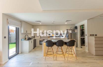 Townhouse - 4 - 5 for sale in The Pulse Villas - The Pulse - Residential District - Dubai South (Dubai World Central) - Dubai