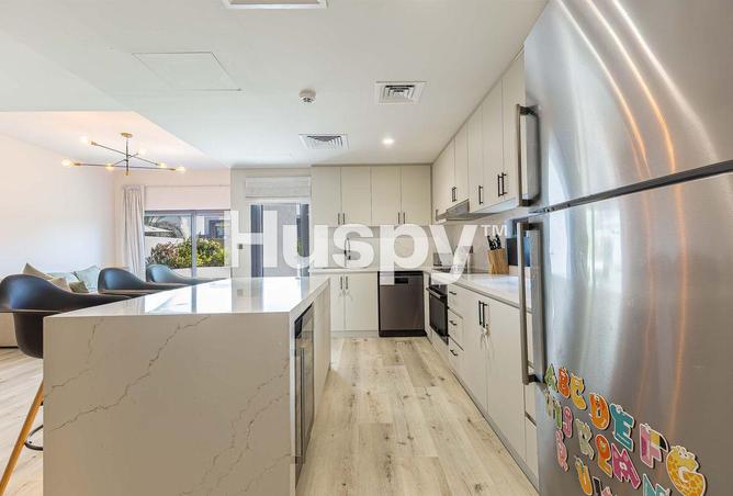 4-bed townhouse in The Pulse Villas · Upgraded — photo 3