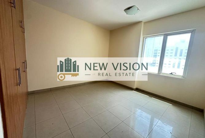 98270057 - Property Image 2