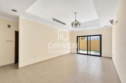 Villa - 3 - 4 for rent in Mirdif Villas - Mirdif - Dubai