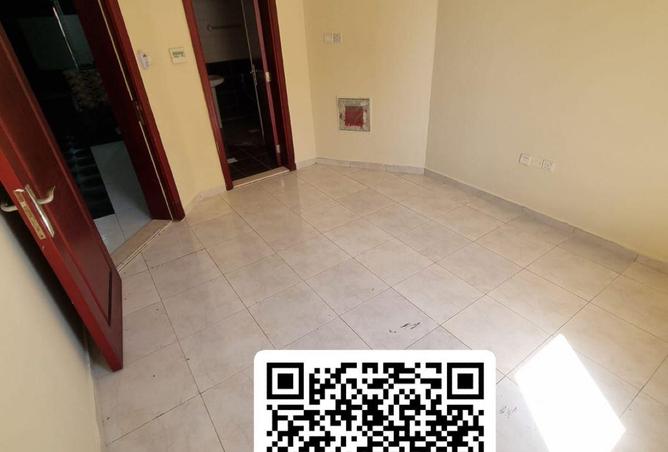 81953434 - Property Main Image