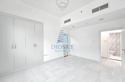 Apartment - 1 Bedroom - 2 Bathrooms for rent in Ajyad Building - District 10 - Jumeirah Village Circle - Dubai Apartment - 1 Bedroom - 2 Bathrooms for rent in Ajyad Building - District 10 - Jumeirah Village Circle - Dubai