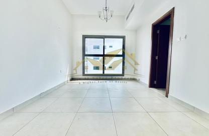 Apartment - 2 - 3 for rent in Astoria Building - Jumeirah Garden City - Al Satwa - Dubai