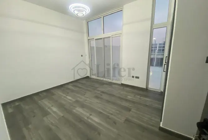 166064255 - Property Image 3