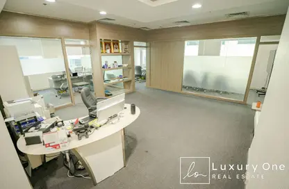 Office Space - 1 Bedroom for sale in Bay Square Building 1 - Bay Square - Business Bay - Dubai