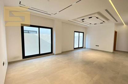 Villa - 4 - 6 for rent in Al Zaheya Gardens - Al Zahya - Ajman