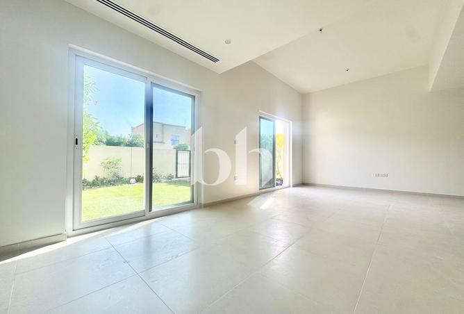 71122545 - صورة العقار 2