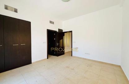 Apartment - 1 Bedroom - 2 Bathrooms for rent in Al Thamam 18 - Al Thamam - Remraam - Dubai Apartment - 1 Bedroom - 2 Bathrooms for rent in Al Thamam 18 - Al Thamam - Remraam - Dubai