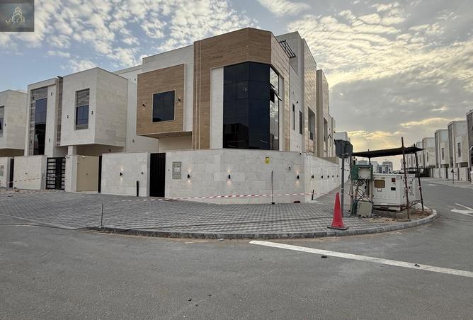 74621755 - Property Image 2