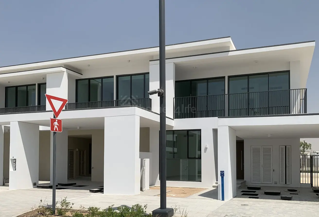 156908797 - Property Main Image