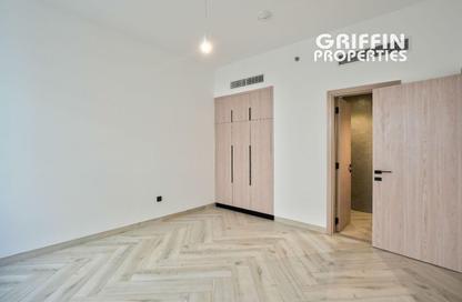 Apartment - 1 - 2 for rent in Empire Residence - District 17 - Jumeirah Village Circle - Dubai