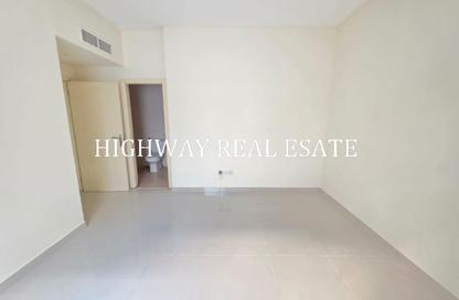 Apartment - 1 - 2 for rent in Muwaileh 29 Building - Muwaileh - Sharjah
