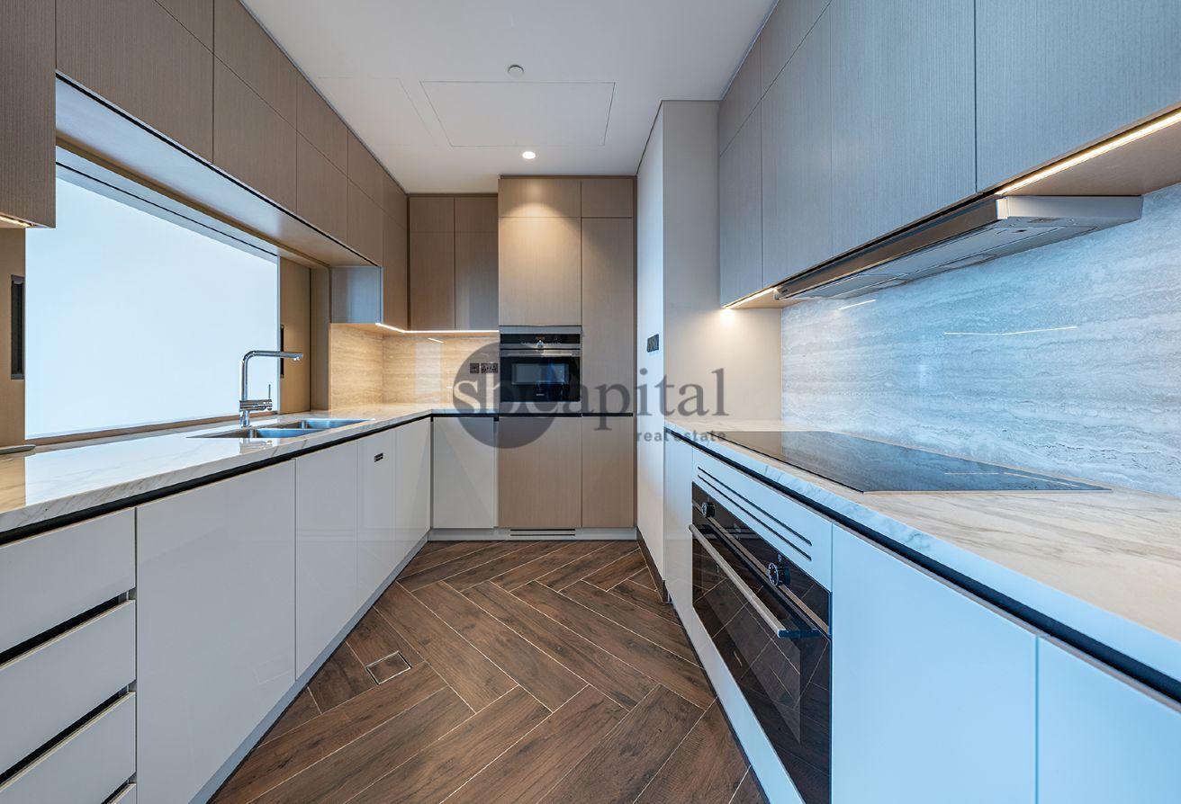 BURJ KHALIFA VIEW | PENTHOUSE LEVEL| UNFURNISHED photo 15