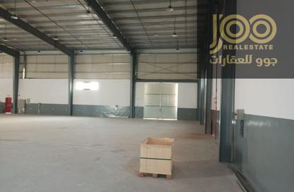 Warehouse - Studio - 1 for rent in Umm Al Thuoob - Umm Al Quwain
