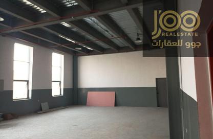 Warehouse - Studio - 1 for rent in Umm Al Thuoob - Umm Al Quwain