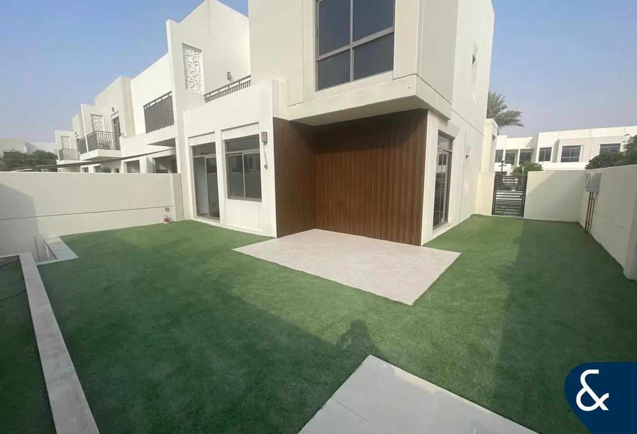 131570912 - Property Main Image