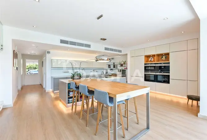 158689434 - Property Image 3