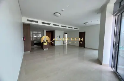 Apartment - 3 Bedrooms - 5 Bathrooms for rent in Imperial Avenue - Downtown Dubai - Dubai