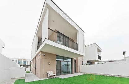 Villa - 4 - 4 for rent in Tilal Al Furjan - Al Furjan - Dubai Villa - 4 - 4 for rent in Tilal Al Furjan - Al Furjan - Dubai
