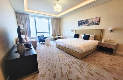 Apartment - Studio - 1 Bathroom for rent in The Palm Tower - Palm Jumeirah - Dubai