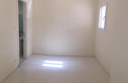 Villa - 3 Bedrooms - 4 Bathrooms for rent in Springs 5 - The Springs - Dubai Villa - 3 Bedrooms - 4 Bathrooms for rent in Springs 5 - The Springs - Dubai