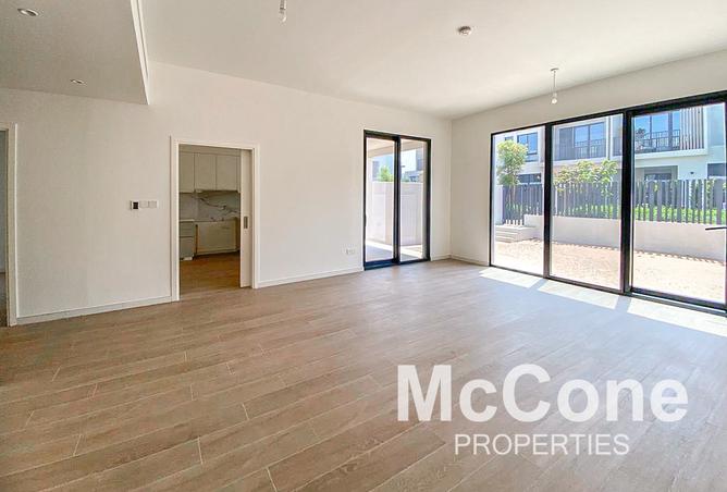 141926854 - Property Image 2