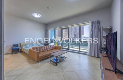Apartment - Studio - 1 Bathroom for rent in Madison Residency - Barsha Heights (Tecom) - Dubai