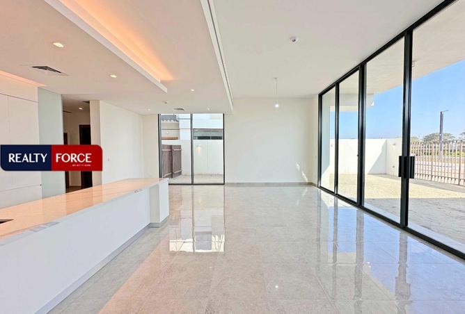 100848764 - Property Image 2