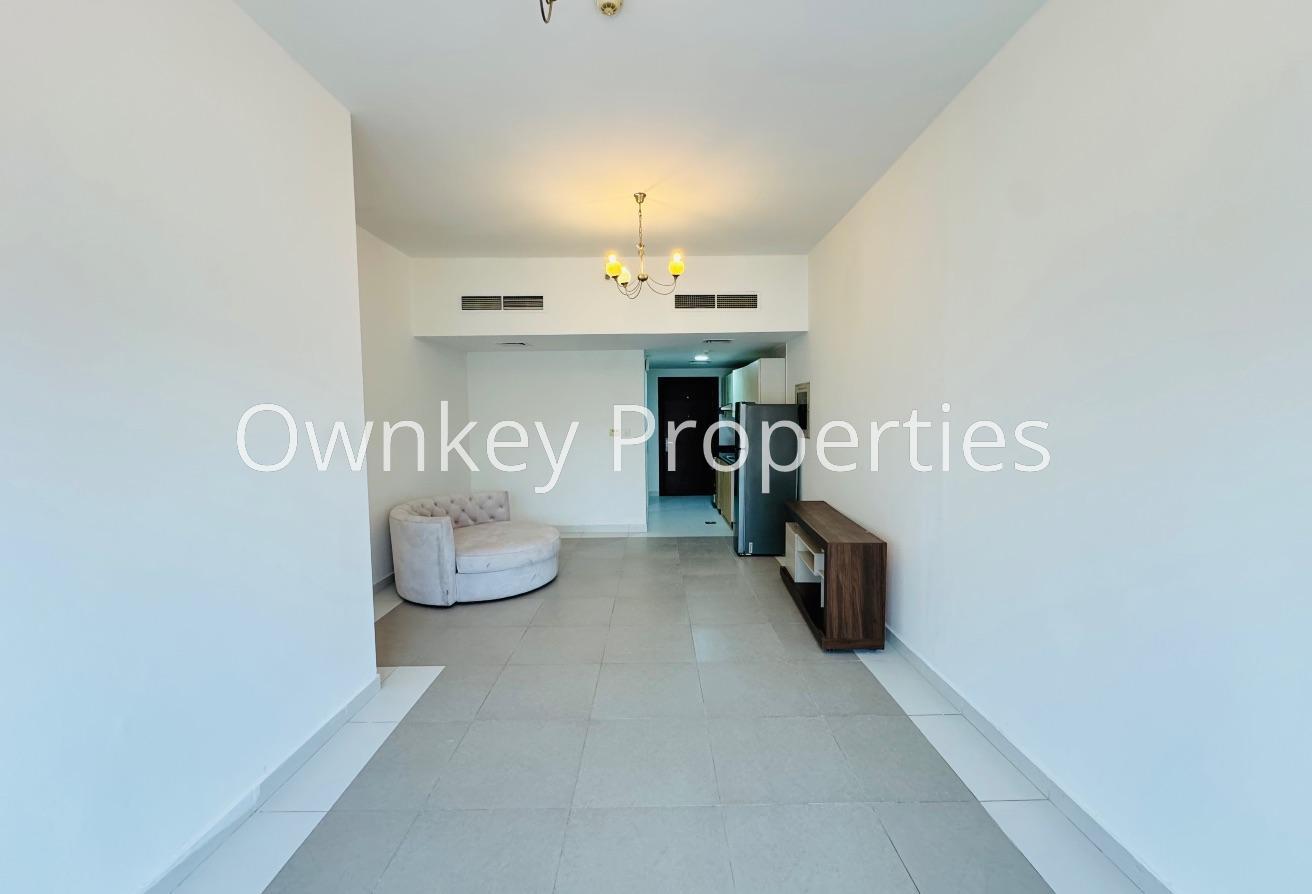 Spacious Studio | Ready To Move | 6 Cheques photo 2