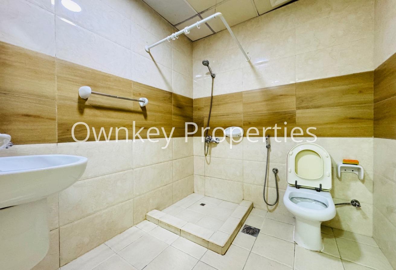Spacious Studio | Ready To Move | 6 Cheques photo 10