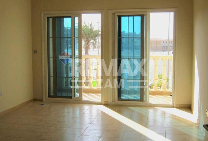 83668426 - Property Image 3
