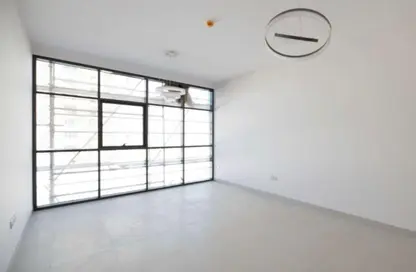 Apartment - 3 Bedrooms - 4 Bathrooms for sale in Al Waleed Garden 1 - Al Waleed Garden - Al Jaddaf - Dubai