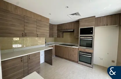 فيلا - 3 غرف نوم - 3 حمامات للايجار في الينابيع 3 - الينابيع - دبي